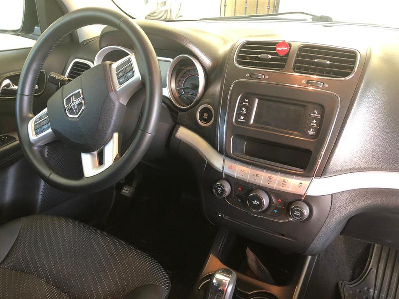 Dodge Journey • 2016 • 61,000 km 9