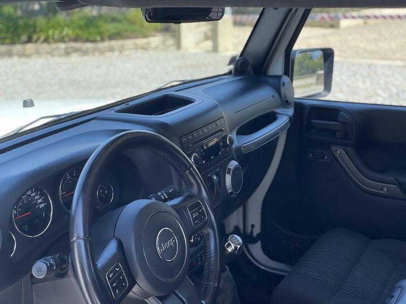 Jeep Wrangler JK • 2013 • 49,000 km 2