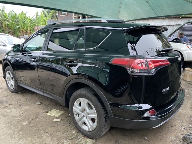 Toyota RAV4 • 2014 • 45 km 1