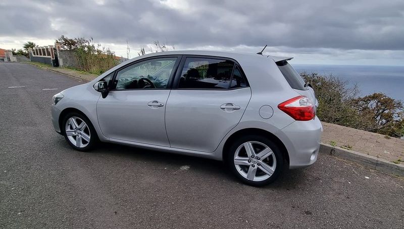 Toyota Auris • 2010 • 227,000 km 5