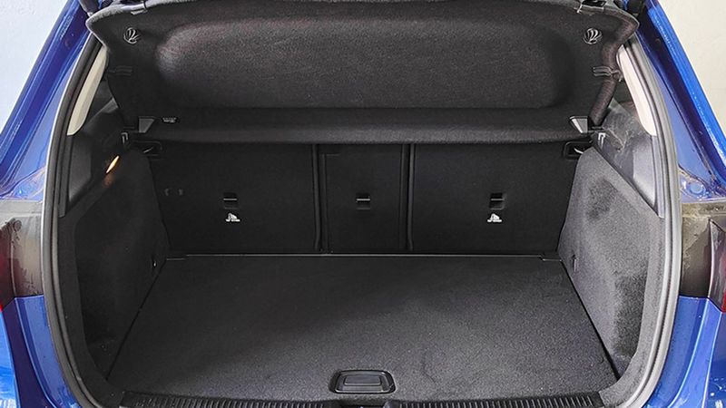 Mercedes-Benz Class B • 2023 • 6,999 km 24