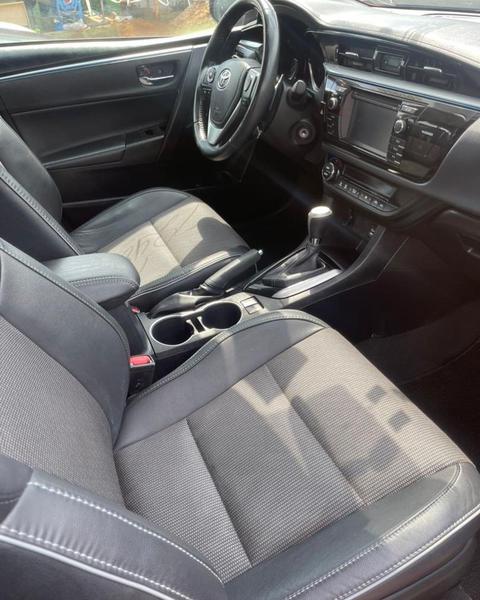 Toyota Corolla • 2016 • 142,000 km 5