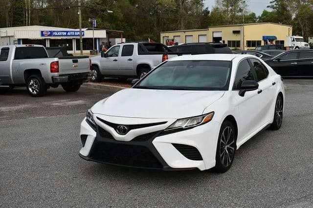 Toyota Camry • 2020 • 8,500 km 2