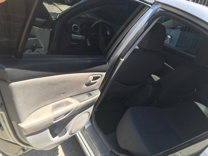 Mazda 3 • 2008 • 165,000 km 16