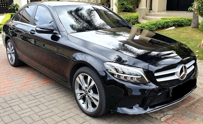 Mercedes-Benz C • 2020 • 35,000 km 6