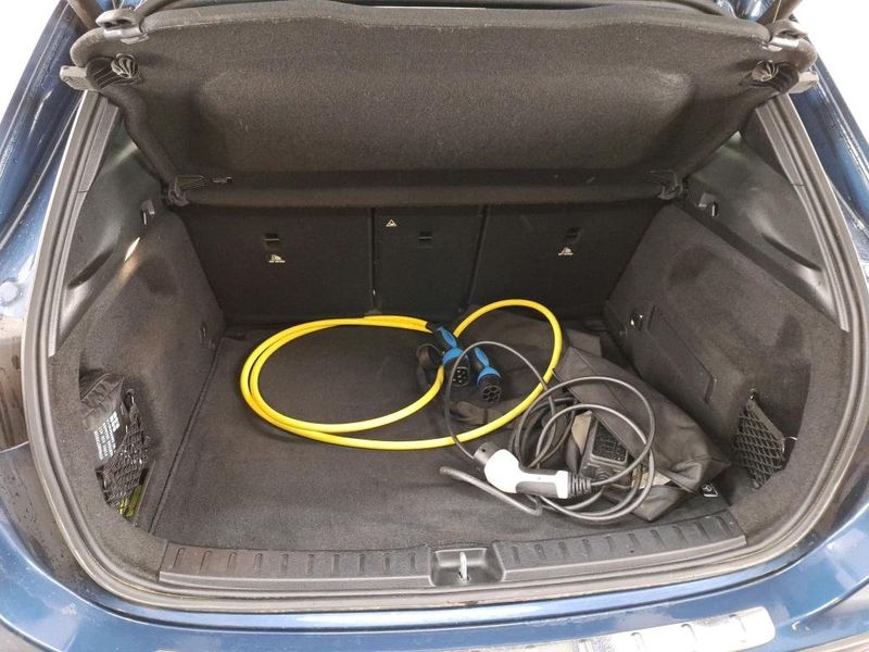 Mercedes-Benz GLA • 2021 • 118,000 km 4