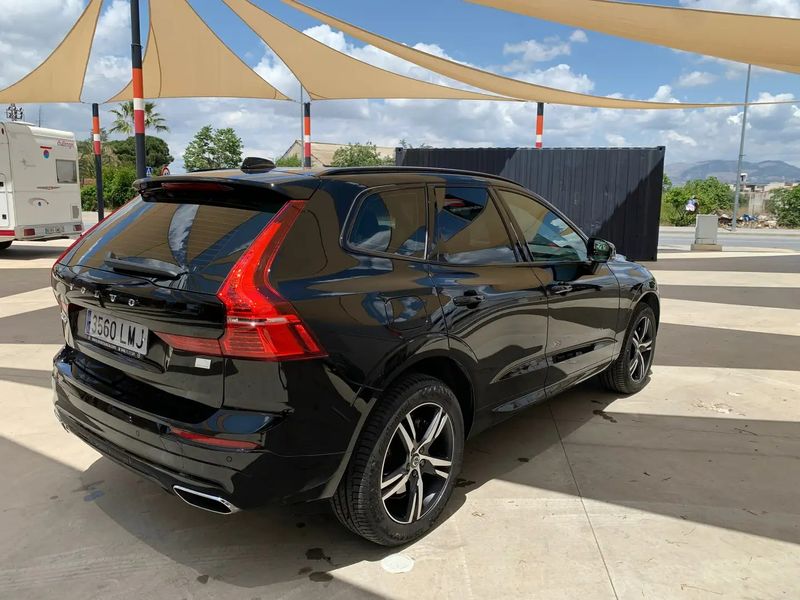 Volvo XC60 • 2021 • 82,000 km 4