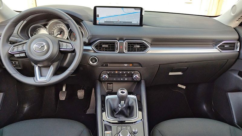 Mazda CX-5 • 2024 • 3,291 km 8