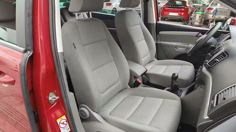 Seat Alhambra • 2018 • 95,035 km 6