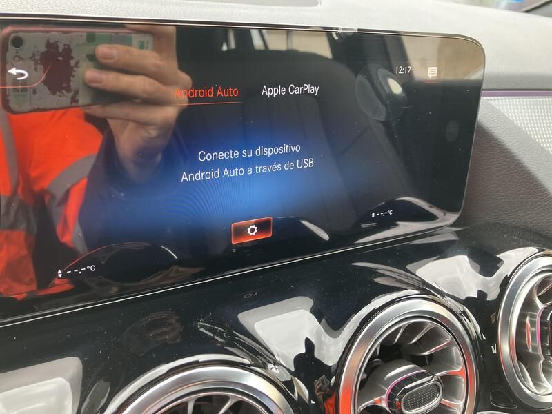 Mercedes-Benz GLA • 2022 • 12,076 km 22