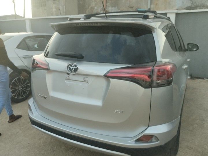 Toyota RAV4 • 2016 • 21 km 2