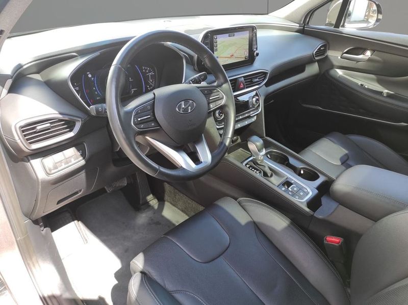 Hyundai Santa Fe • 1730 • 80,600 km 6