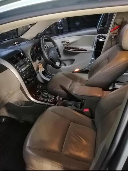 Toyota Corolla • 2009 • 180,000 km 4