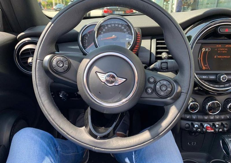 MINI Cooper • 2017 • 20,999 km 3