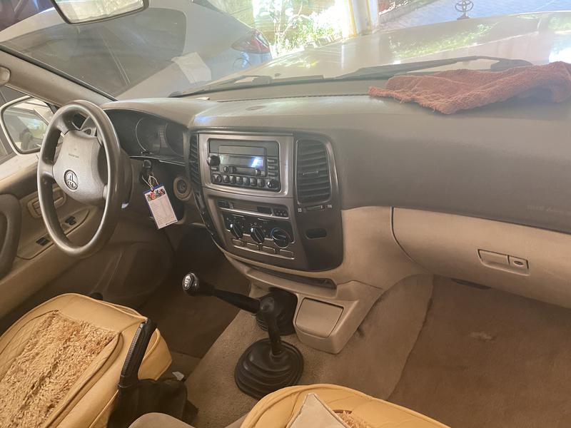 Toyota Land Cruiser • 2007 • 185,000 km 2