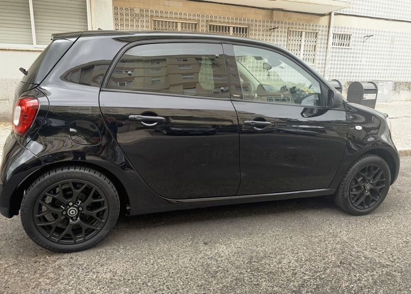 Smart Forfour • 2018 • 53,000 km 4
