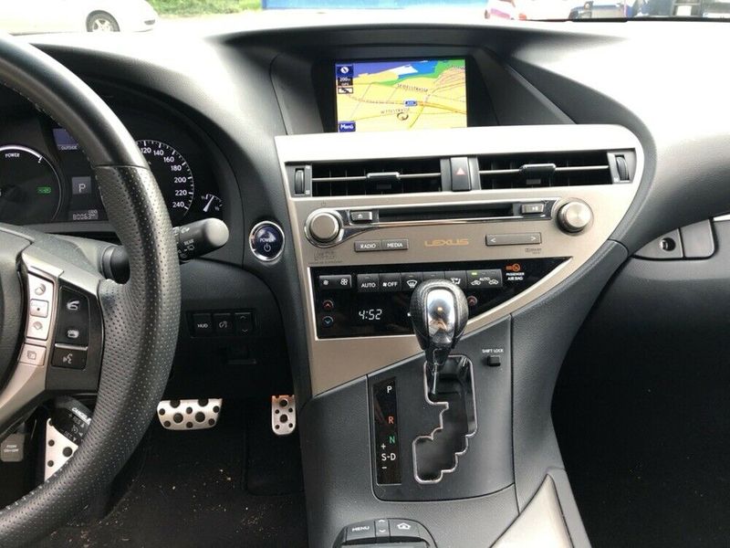 Lexus RX • 2012 • 79,900 km 8