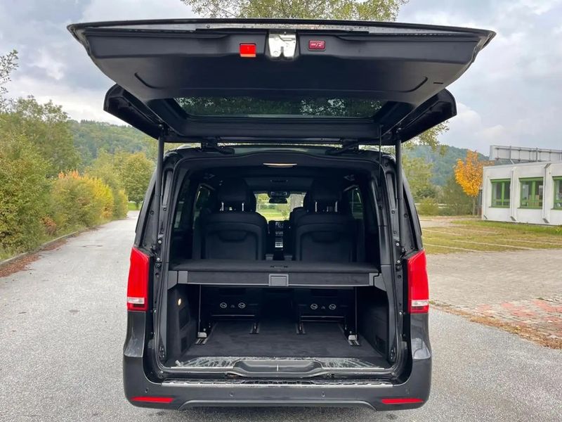 Mercedes-Benz 310 Van • 2020 • 116,000 km 6