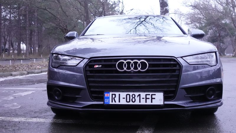 Audi S7 • 2017 • 51,000 km 13