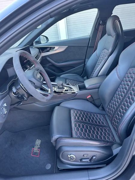 Audi RS 4 • 2022 • 39,500 km 18