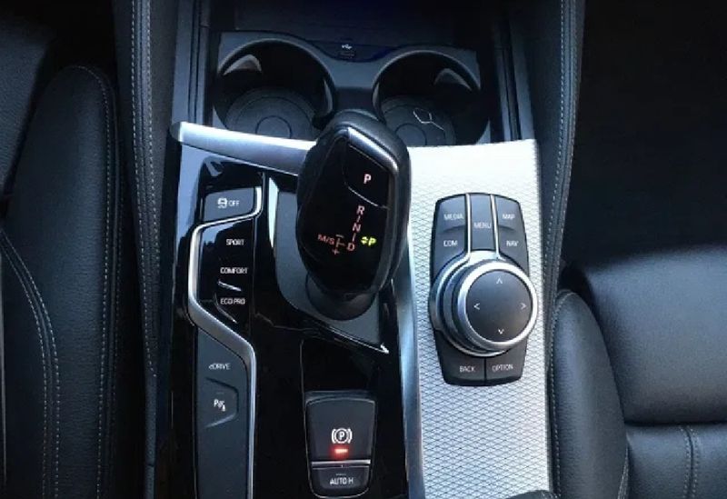 BMW 5 Series • 2018 • 47,248 km 2