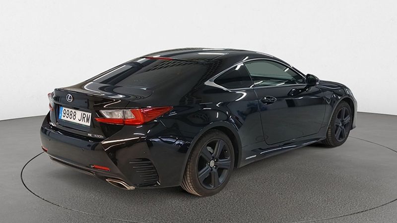 Lexus RC • 2016 • 64,055 km 3