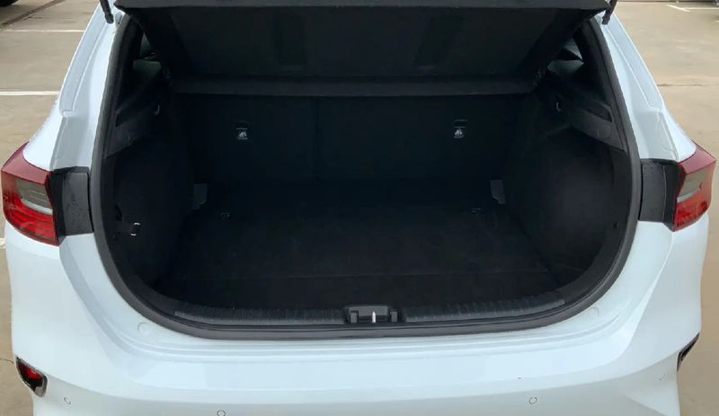 Kia Cee`d • 2023 • 10,600 km 10