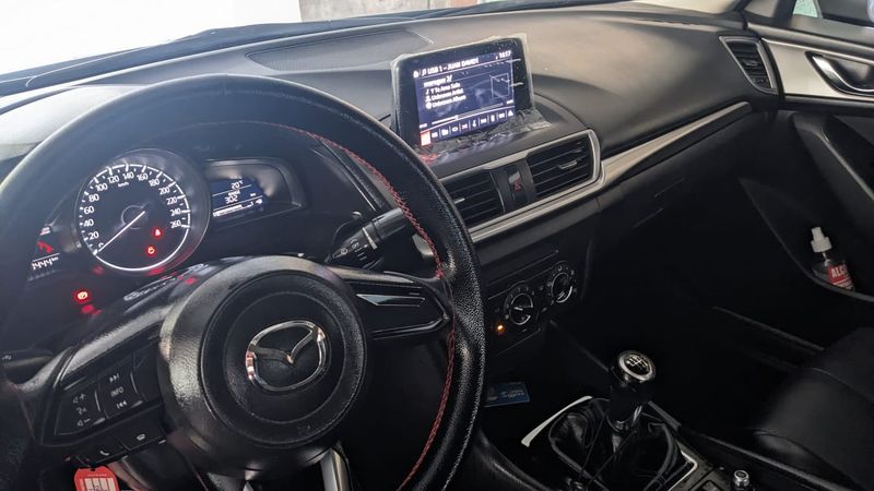 Mazda 3 • 2019 • 55,000 km 11