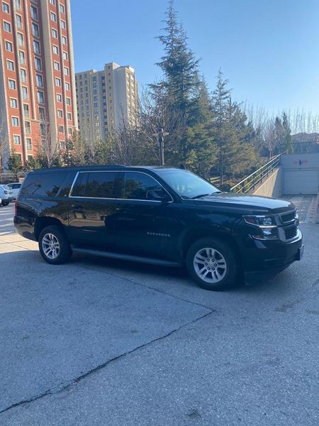 Chevrolet Suburban • 2018 • 120,000 mi 3