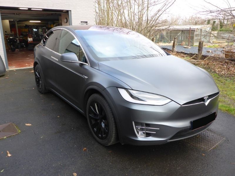 Tesla Model X • 2018 • 79,000 km 1