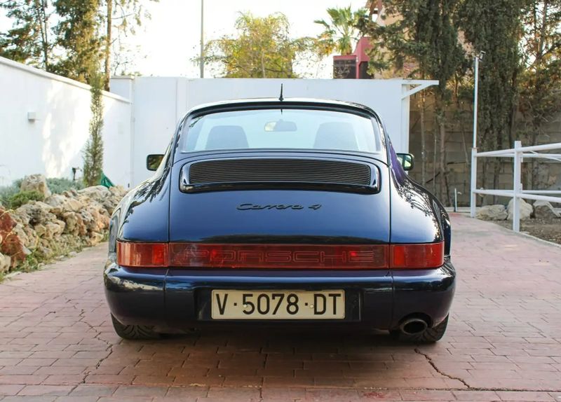Porsche 911 • 1991 • 139,000 km 11