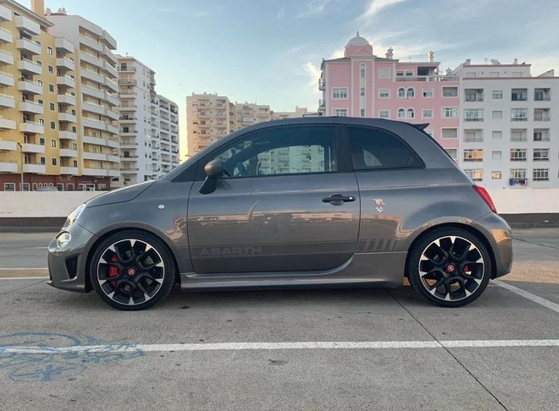 Fiat 500 • 2017 • 75,000 km 2