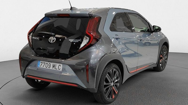 Toyota Aygo • 2023 • 18,246 km 4