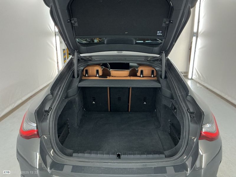 BMW 4 Series Gran Coupe • 2022 • 120,955 km 5