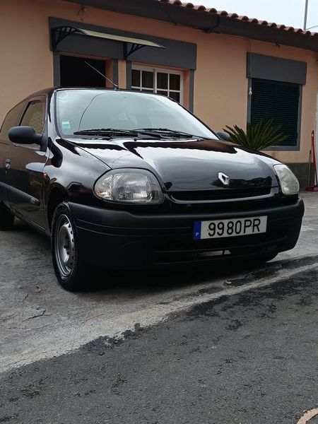 Renault Clio • 2000 • 91,000 km 1