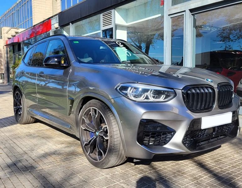 BMW X3 • 2019 • 42,000 km 2