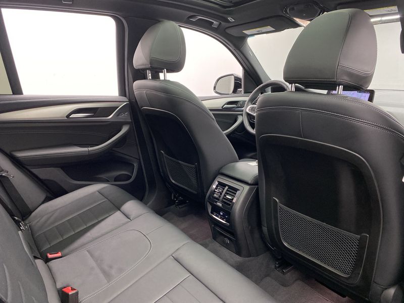 BMW X3 • 2019 • 33,691 km 8