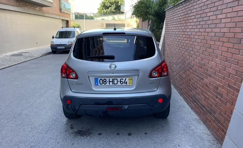 Nissan Qashqai • 2009 • 195,000 km 2