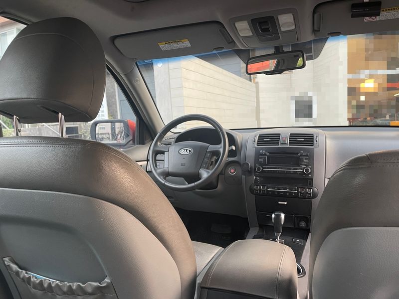 Kia Borrego • 2008 • 132,000 km 1