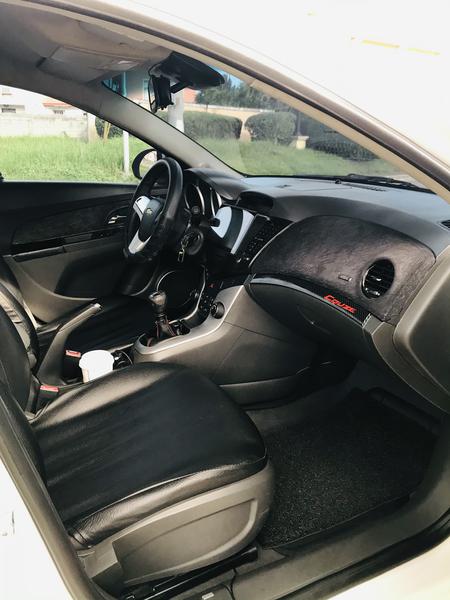 Chevrolet Cruze • 2011 • 80,000 km 4