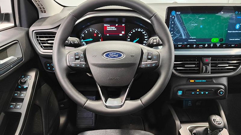 Ford Focus • 2024 • 7,900 km 17