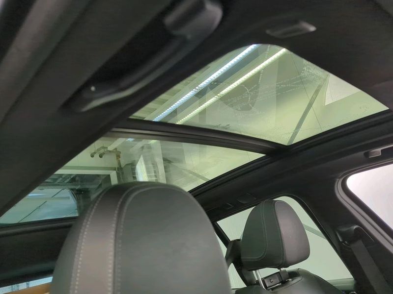 BMW X3 • 2021 • 30,190 km 6