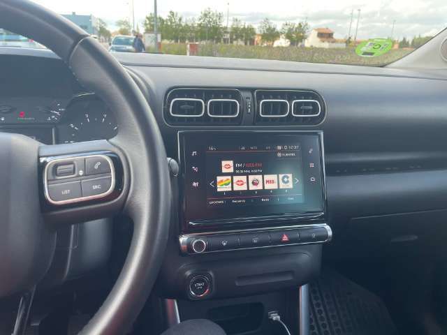 Citroën C3 • 2018 • 92,000 km 10