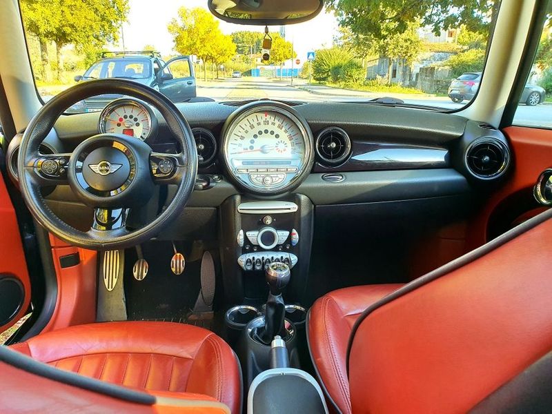 MINI Cooper • 2007 • 237,000 km 3