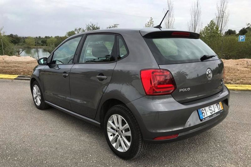 Volkswagen Polo • 2017 • 189,999 km 3