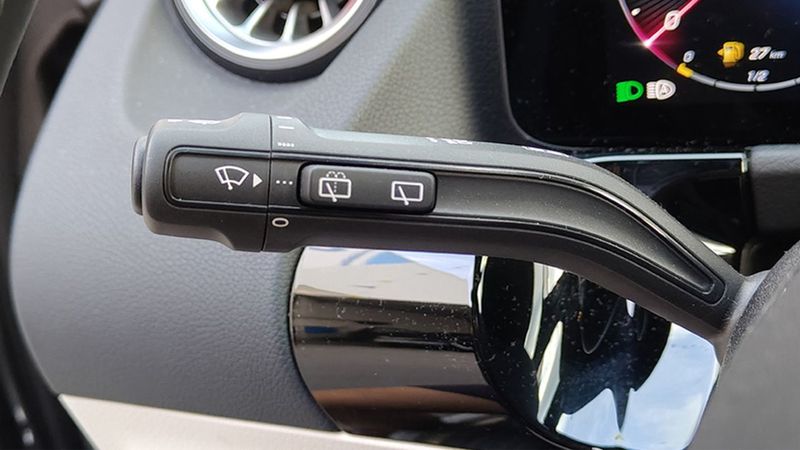 Mercedes-Benz Class B • 2024 • 10,250 km 18