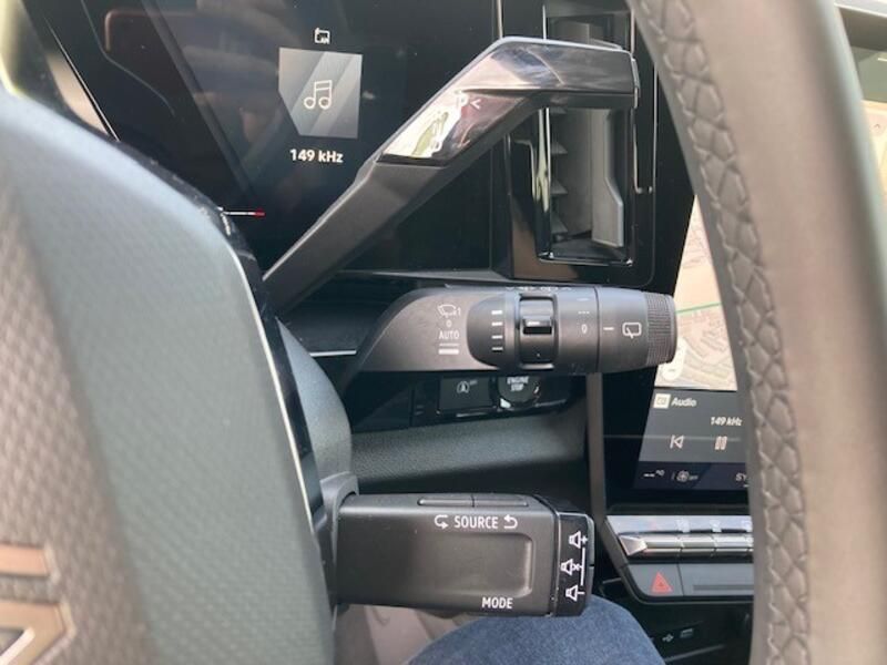 Renault Captur • 2024 • 3,542 km 29