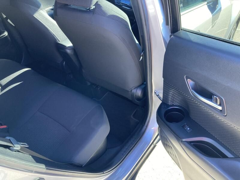 Toyota C-HR • 2019 • 65,251 km 6