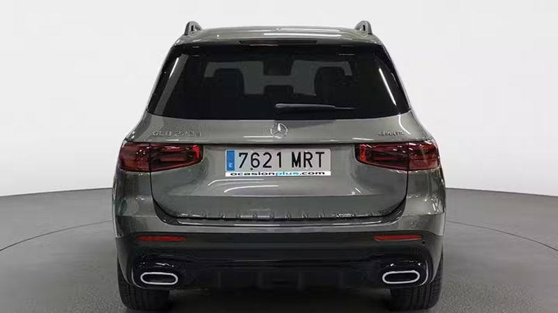 Mercedes-Benz GLB-Class • 2024 • 3,912 km 3