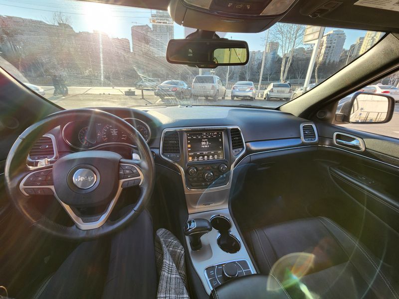 Jeep Grand Cherokee • 2013 • 85,712 mi 6